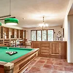 Umbria Luxury Pool&olivetrees ヴィラ