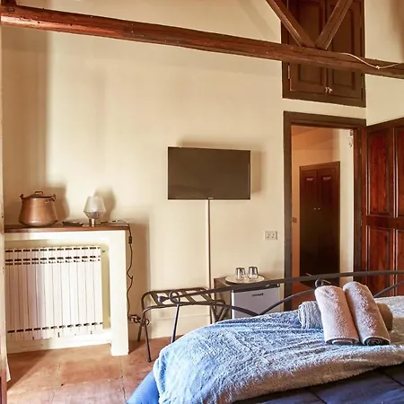 Villa Umbria Luxury Pool&olivetrees Penna in Teverina